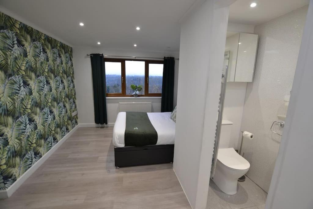 The Hive 4 Bed House Pool Table Air-Con Villa Maidstone Dış mekan fotoğraf